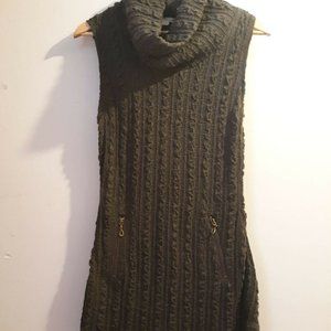 New women's size M sweater dress